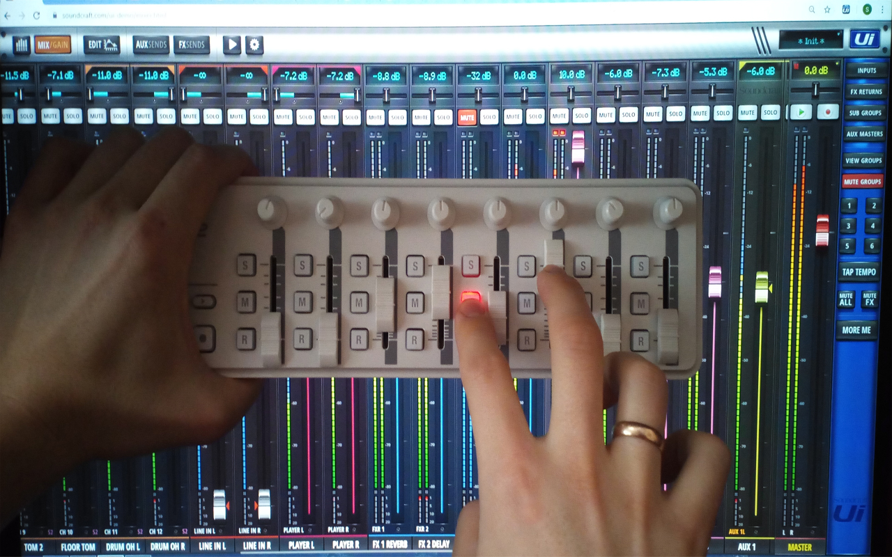 Soundcraft UI Midi Control截图2